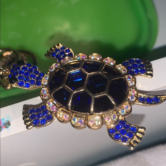 Turtle purse/bag charm Keychain w/ heart charm - Picture 3 of 5